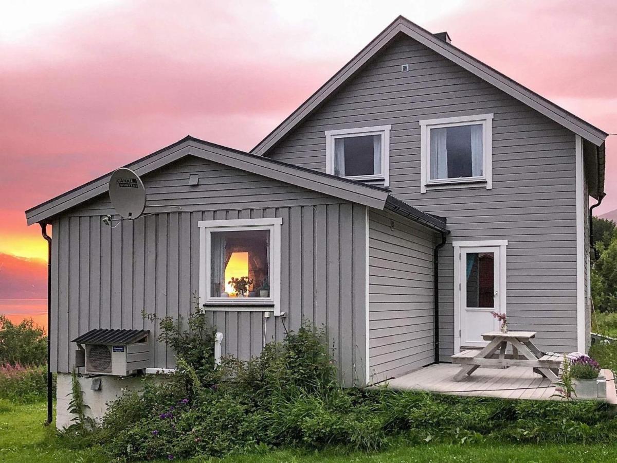 6 Person Holiday Home In Olderdalen Exterior photo